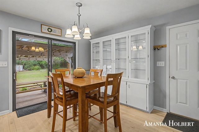 4635 12 Mile Road, Rockford, MI 49341