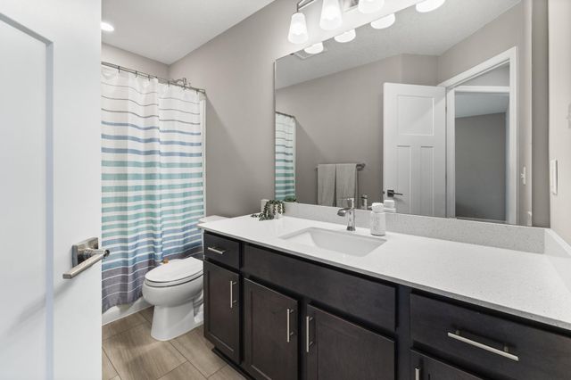 18053 Harlow Path, Lakeville, MN 55044