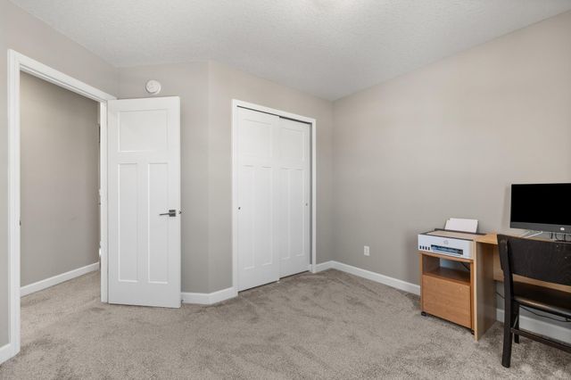 18053 Harlow Path, Lakeville, MN 55044