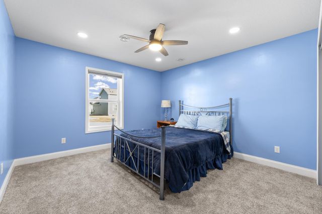 18053 Harlow Path, Lakeville, MN 55044