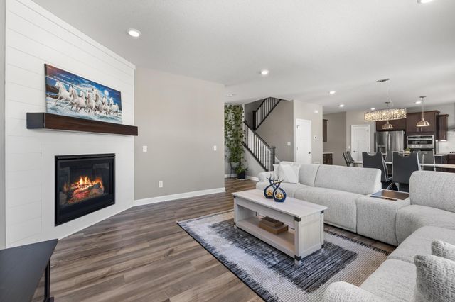 18053 Harlow Path, Lakeville, MN 55044