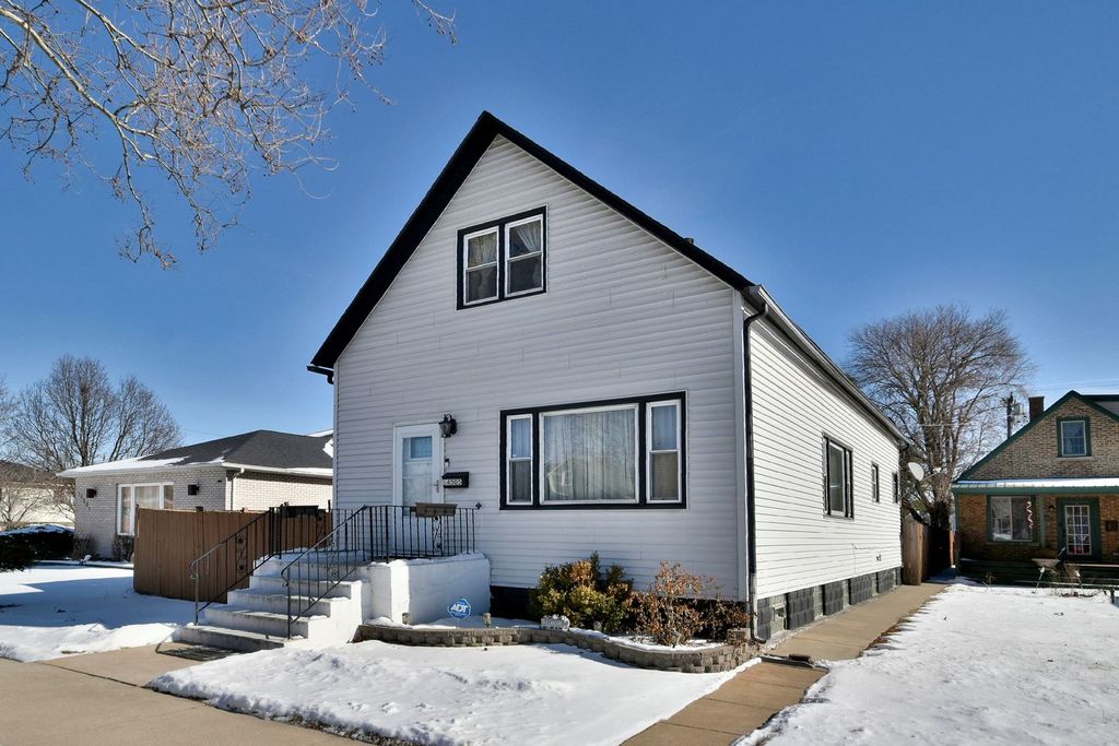 14505 S Mckinley Avenue, Posen, IL 60469