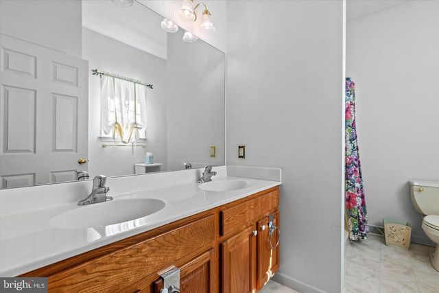 3598 KORTNI DR, Dover, PA 17315