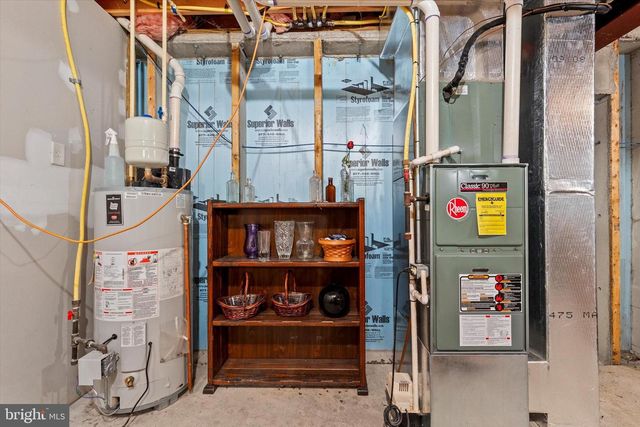 3598 KORTNI DR, Dover, PA 17315