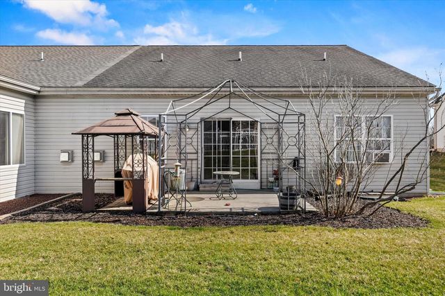 3598 KORTNI DR, Dover, PA 17315