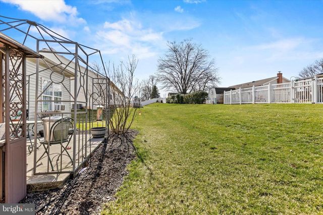 3598 KORTNI DR, Dover, PA 17315