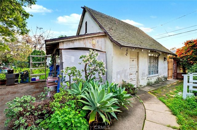 3744 Anita Avenue, Pasadena, CA 91107