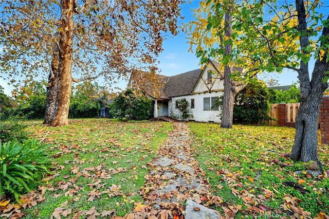 3744 Anita Avenue, Pasadena, CA 91107