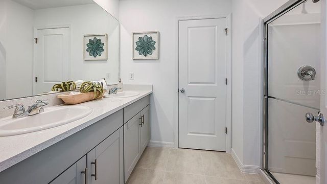 7492 SANDSTONE DRIVE, Groveland, FL 34736