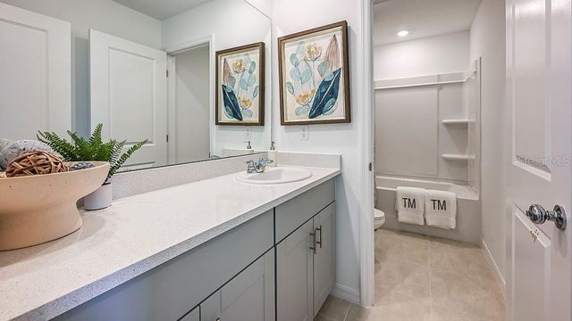 7492 SANDSTONE DRIVE, Groveland, FL 34736