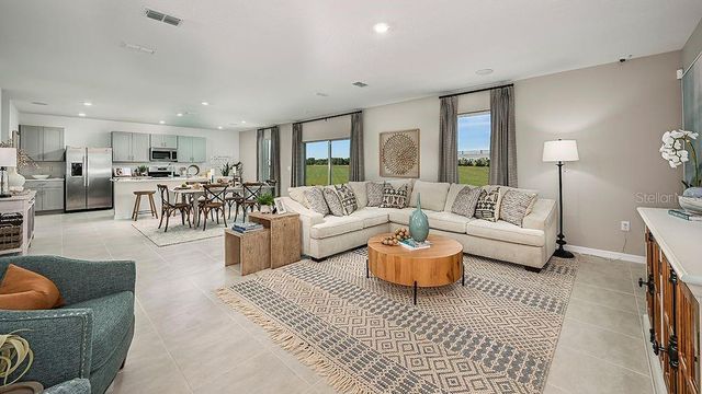 7492 SANDSTONE DRIVE, Groveland, FL 34736