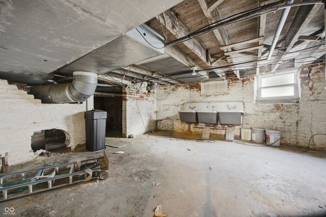 336 W Broadway Street, Shelbyville, IN 46176