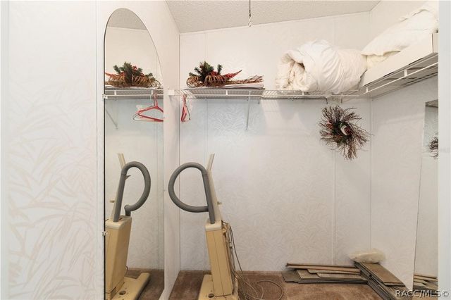 2335 N Loma Point, Hernando, FL 34442