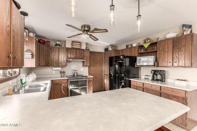 12427 W DESERT COVE Road, El Mirage, AZ 85335