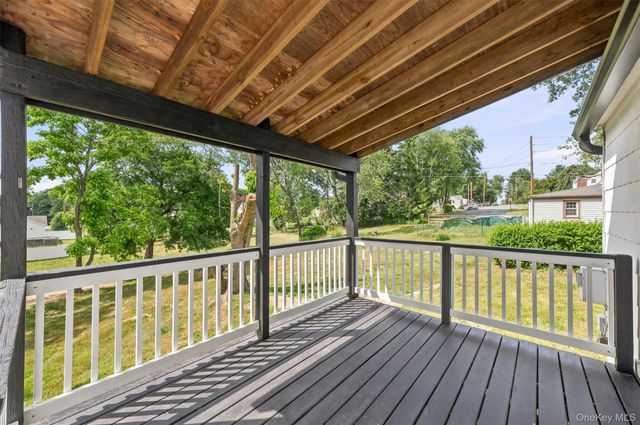 3 Pond Road, Walden, NY 12586