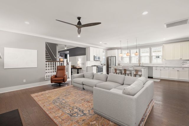 208 Oakbend Street, Summerville, SC 29483