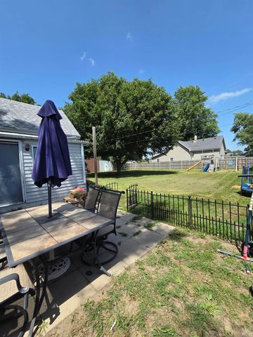 322 W North Street, Windfall, IN 46076