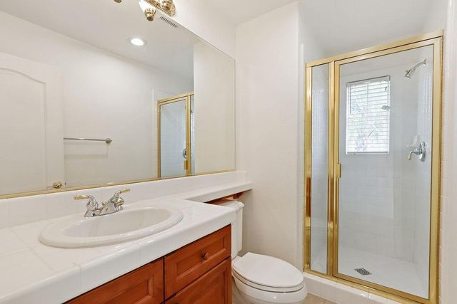 224 Heron Creek Ct, Roseville, CA 95661