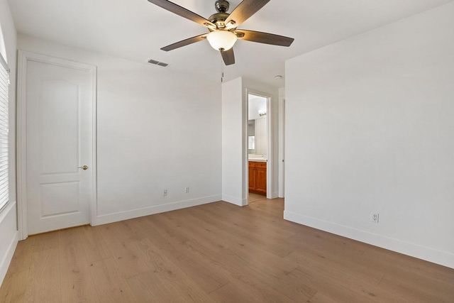 224 Heron Creek Ct, Roseville, CA 95661