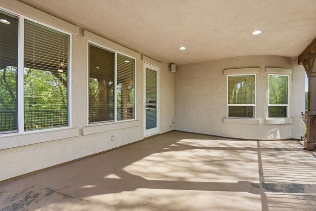 224 Heron Creek Ct, Roseville, CA 95661