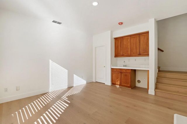 224 Heron Creek Ct, Roseville, CA 95661