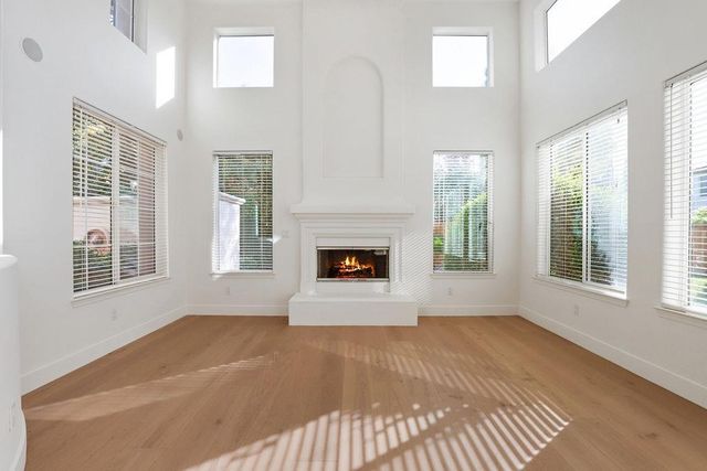 224 Heron Creek Ct, Roseville, CA 95661