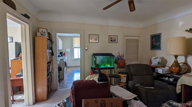 104 Grand Avenue, Mount Clemens, MI 48043