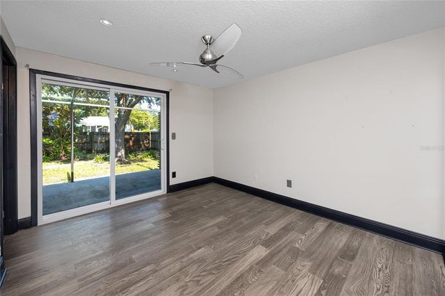 608 TIMBER BAY CIRCLE E, Oldsmar, FL 34677
