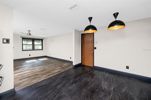 608 TIMBER BAY CIRCLE E, Oldsmar, FL 34677