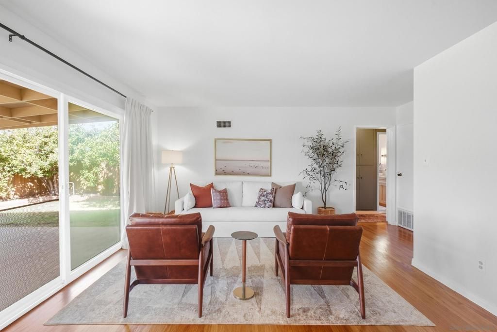 6832 Cartwright, San Diego, CA 92120 — exterior