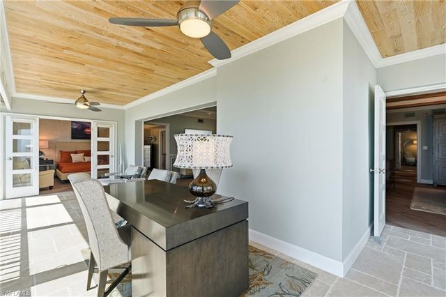 2901 Gulf Shore BLVD N 701S, Naples, FL 34103
