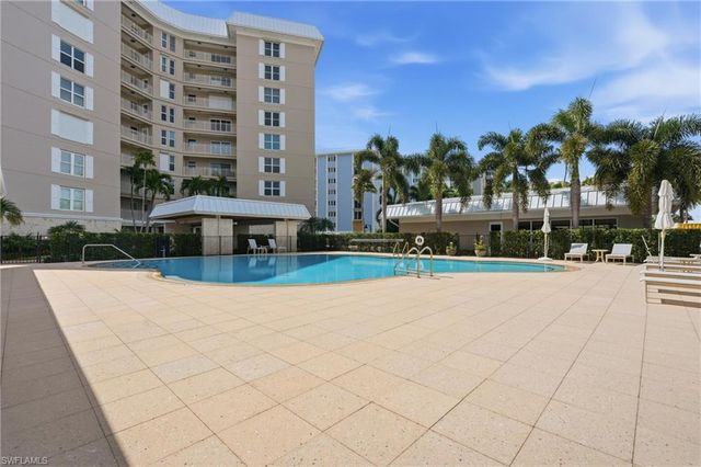 2901 Gulf Shore BLVD N 701S, Naples, FL 34103