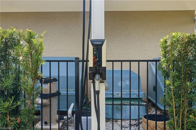 2901 Gulf Shore BLVD N 701S, Naples, FL 34103