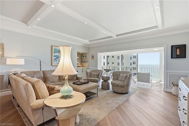 2901 Gulf Shore BLVD N 701S, Naples, FL 34103