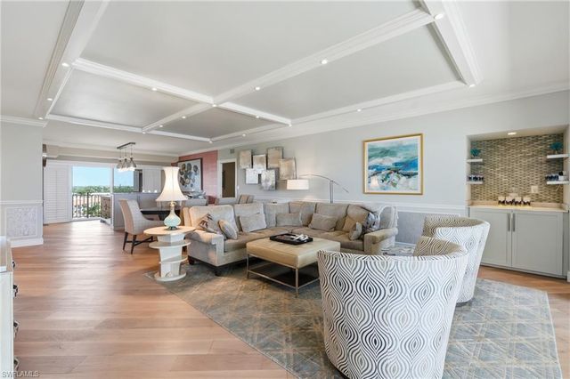 2901 Gulf Shore BLVD N 701S, Naples, FL 34103