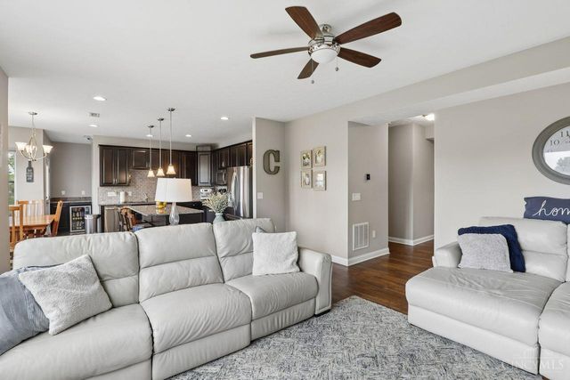 616 Haybrooke Drive, Hamilton Twp, OH 45039