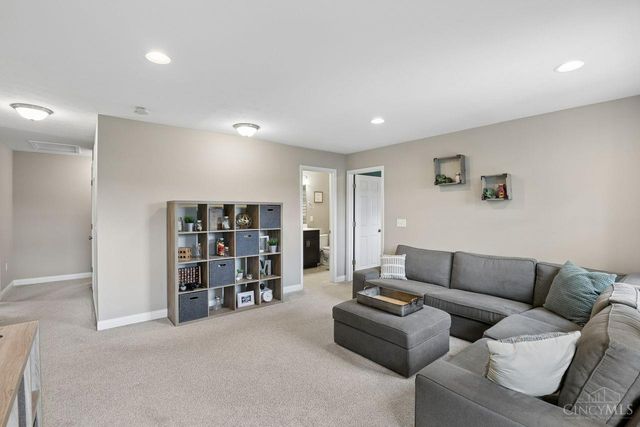 616 Haybrooke Drive, Hamilton Twp, OH 45039