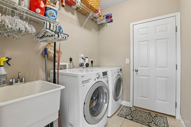 616 Haybrooke Drive, Hamilton Twp, OH 45039