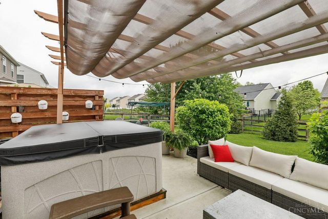 616 Haybrooke Drive, Hamilton Twp, OH 45039