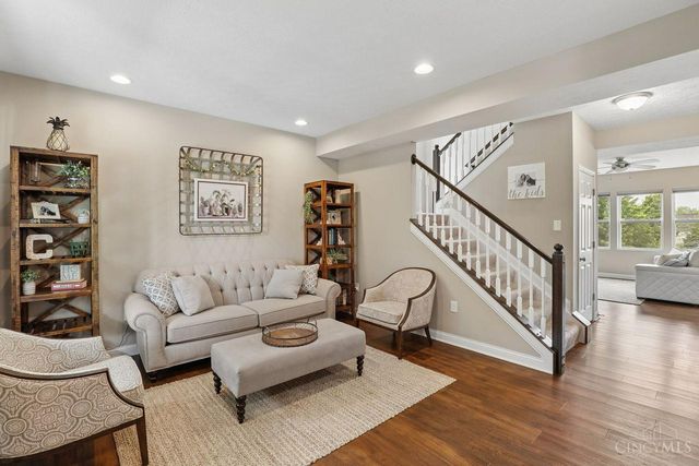 616 Haybrooke Drive, Hamilton Twp, OH 45039