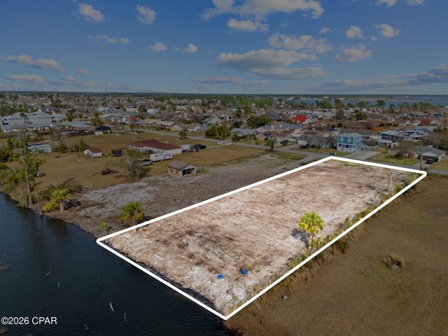 1516 S Berthe Avenue, Panama City, FL 32404