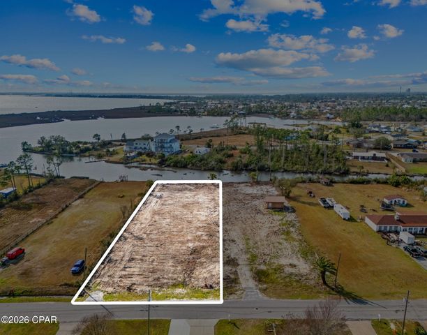 1516 S Berthe Avenue, Panama City, FL 32404