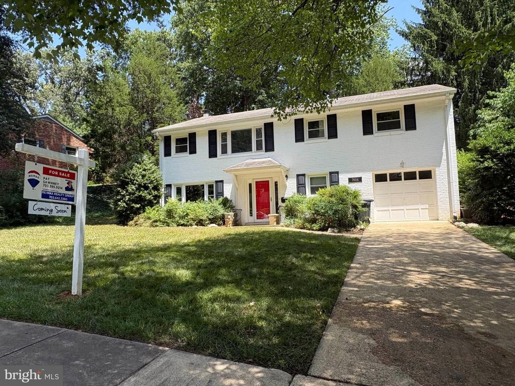 7604 BOULDER ST, Springfield, VA 22151