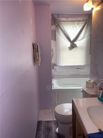 224 E 18th Ave, Homestead, PA 15120