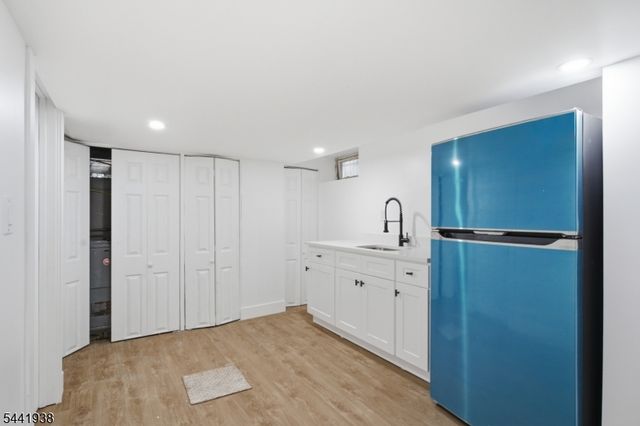 284 2Nd Ave, Newark City, NJ 07107