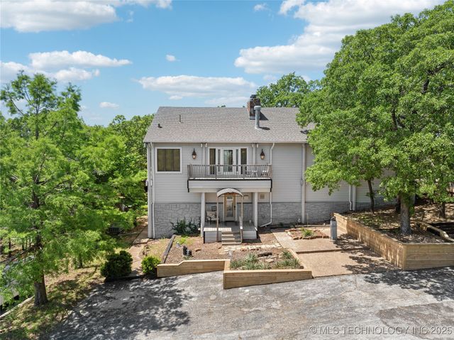 2 Diamond Head Drive, Sand Springs, OK 74063