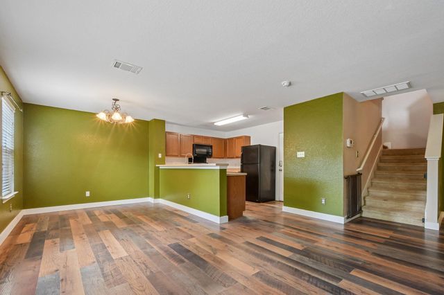 263 Quarter Ave, Buda, TX 78610