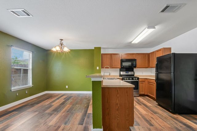 263 Quarter Ave, Buda, TX 78610