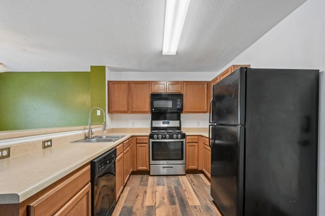 263 Quarter Ave, Buda, TX 78610