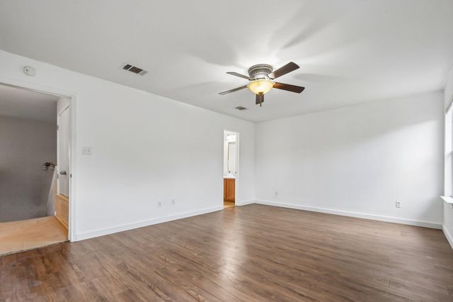 263 Quarter Ave, Buda, TX 78610